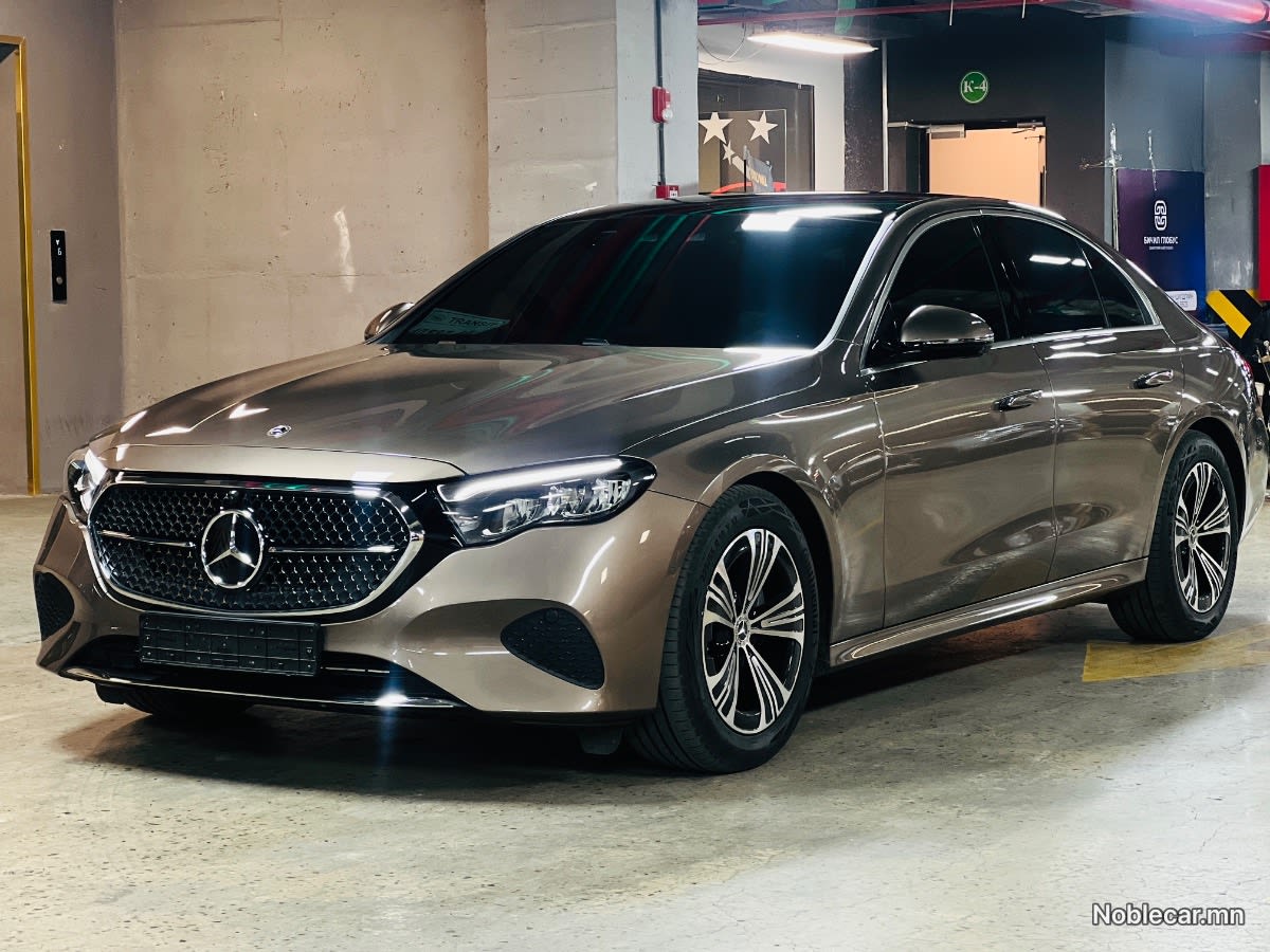 2024 Mercedes-Benz E200