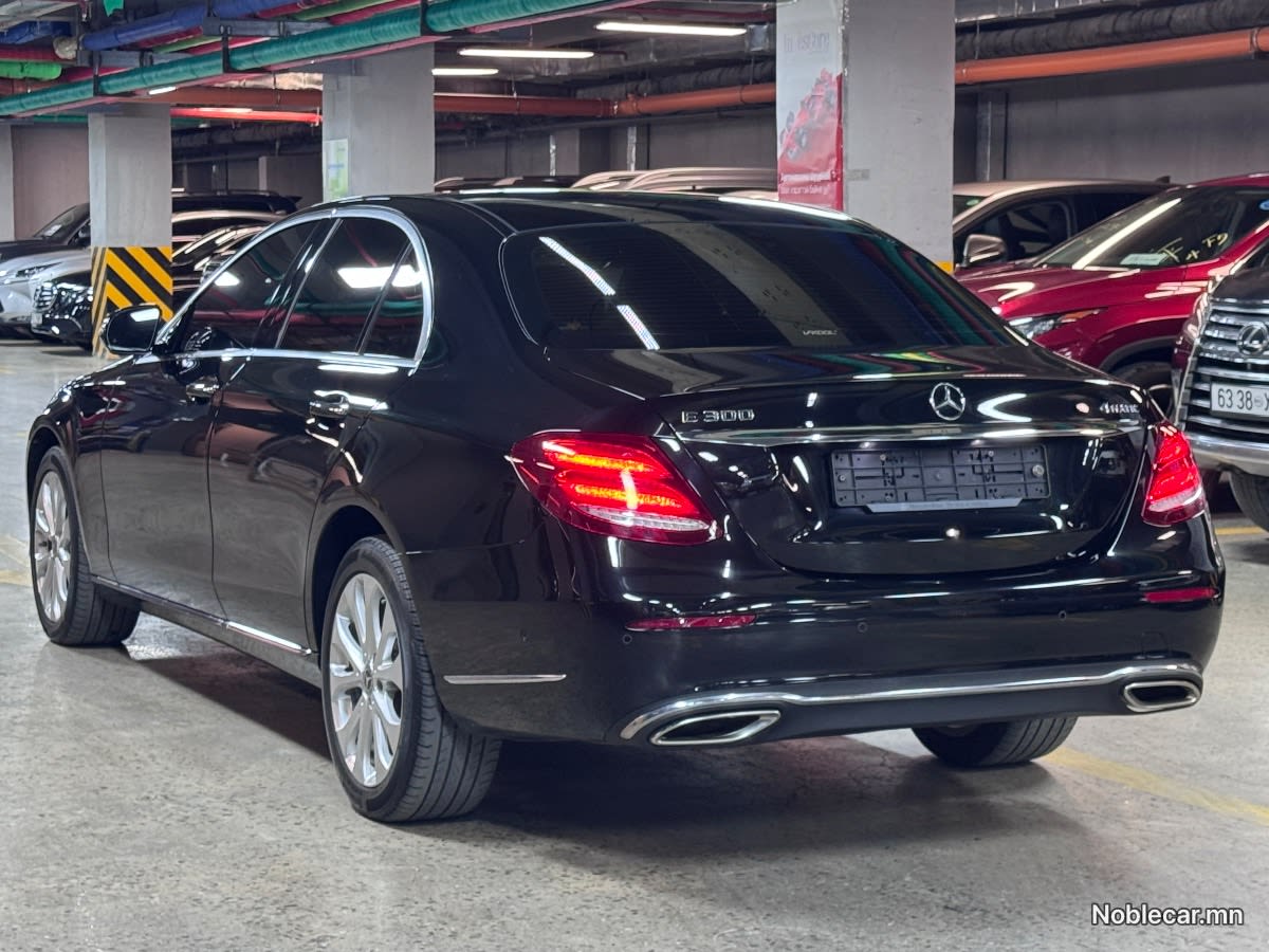 2019 Mercedes-Benz E-Class 5