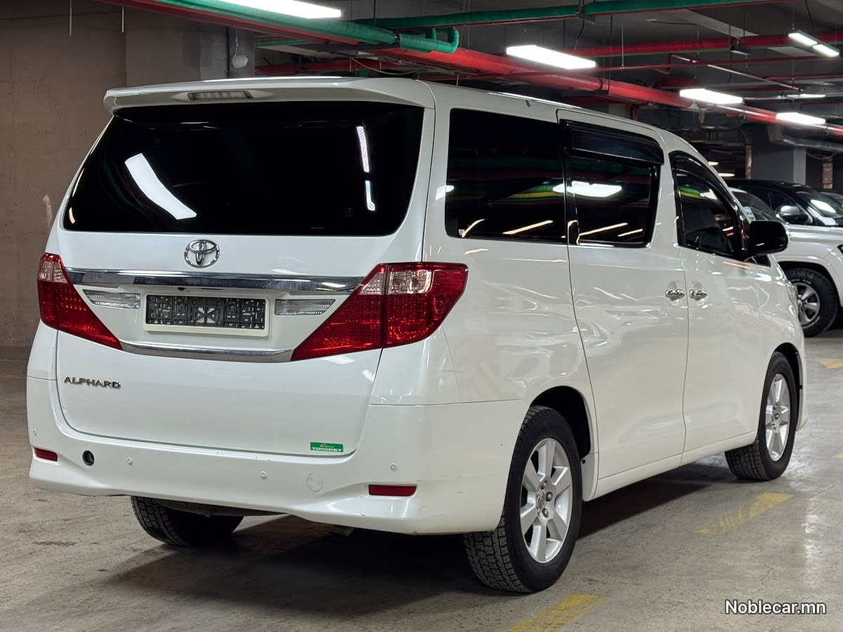 2012 Toyota Alphard 3