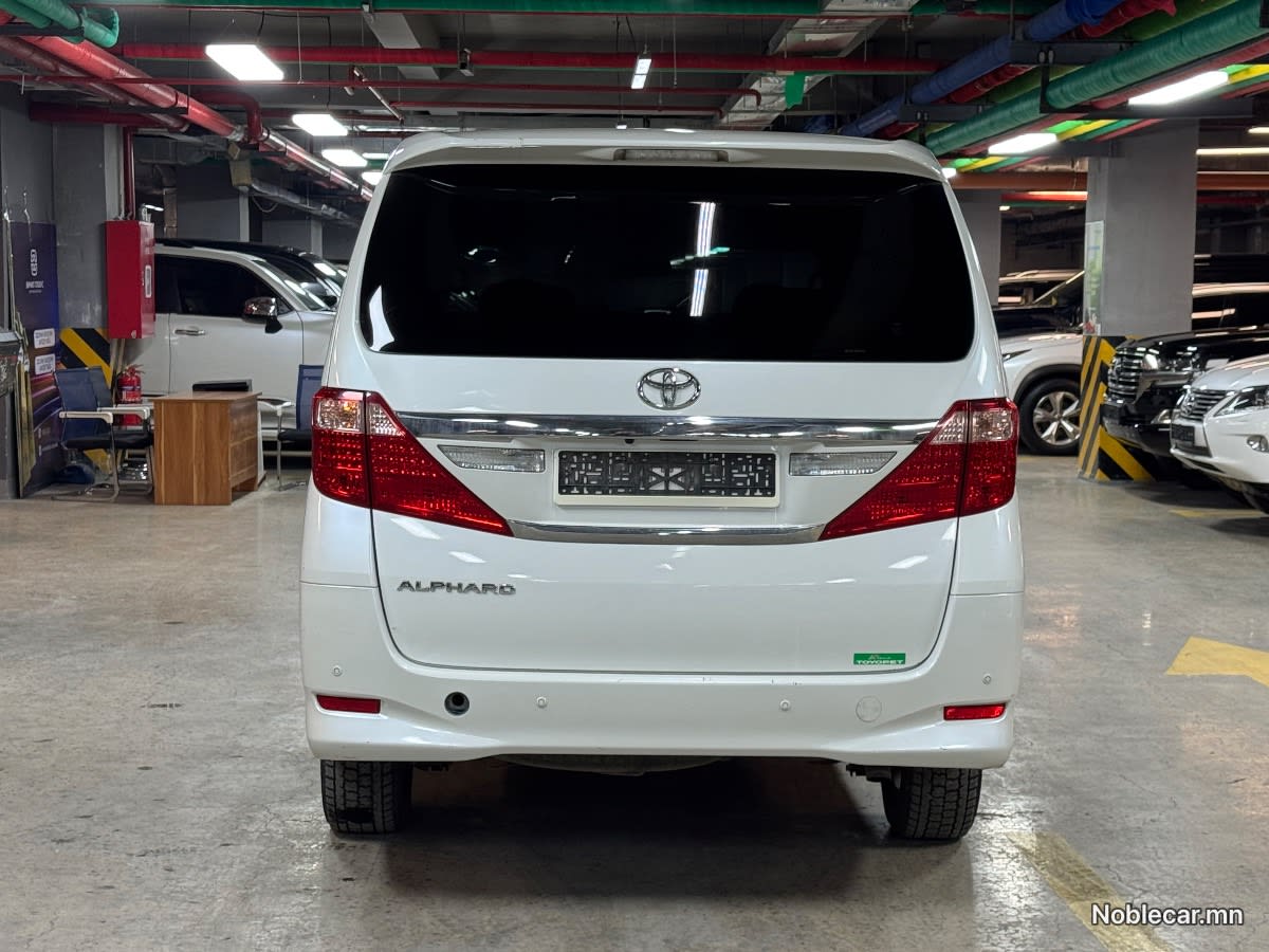 2012 Toyota Alphard 5