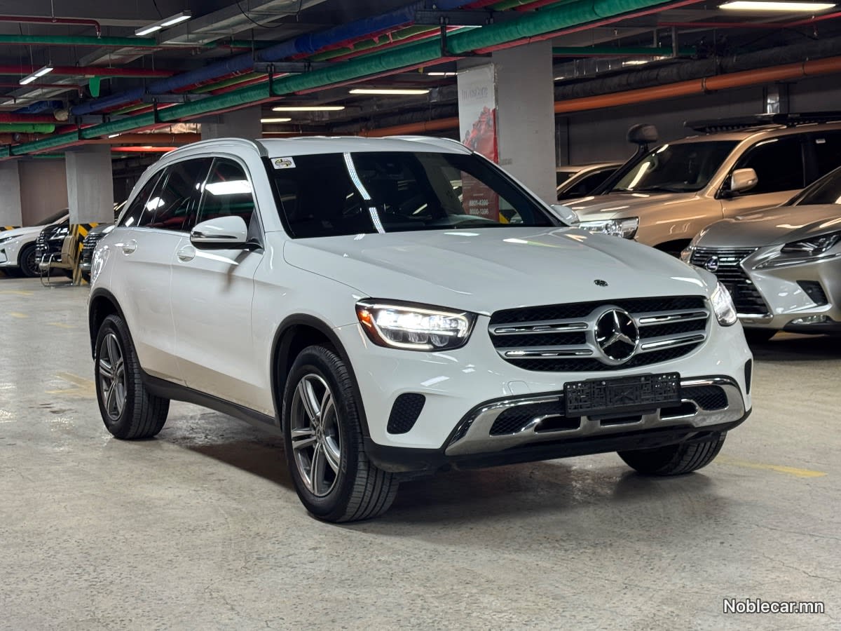 2020 Mercedes-Benz GLC 2