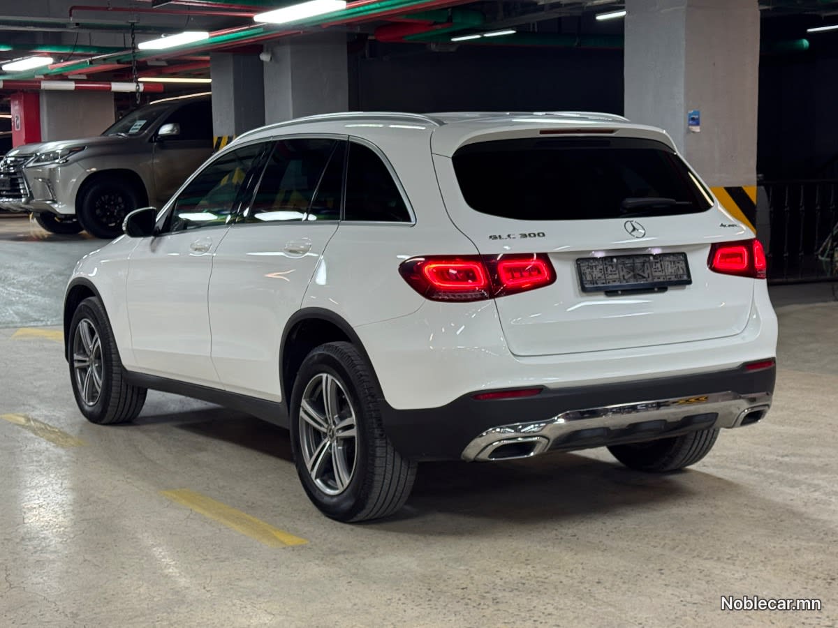 2020 Mercedes-Benz GLC 3