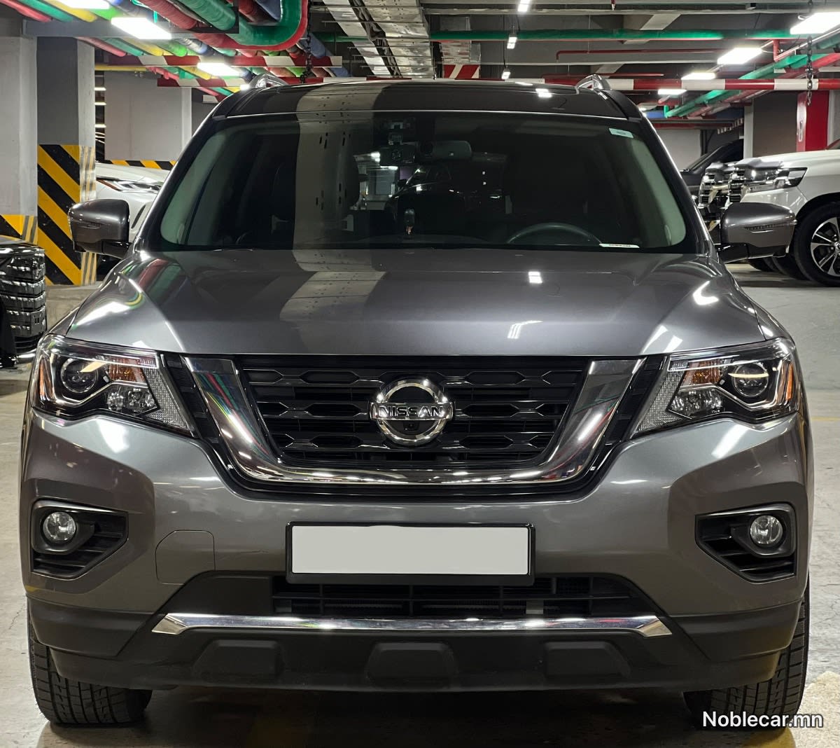2017 Nissan Pathfinder 2