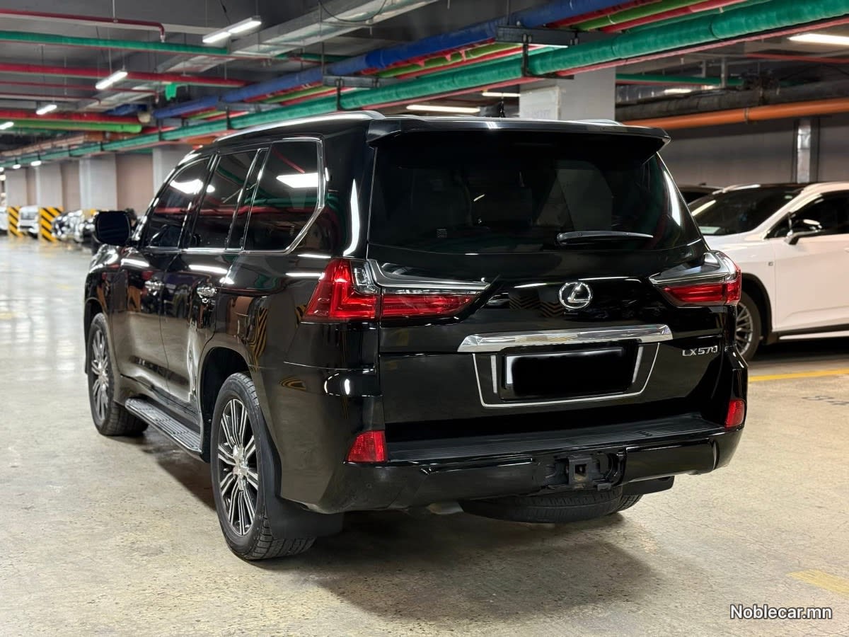 2020 Lexus LX 6