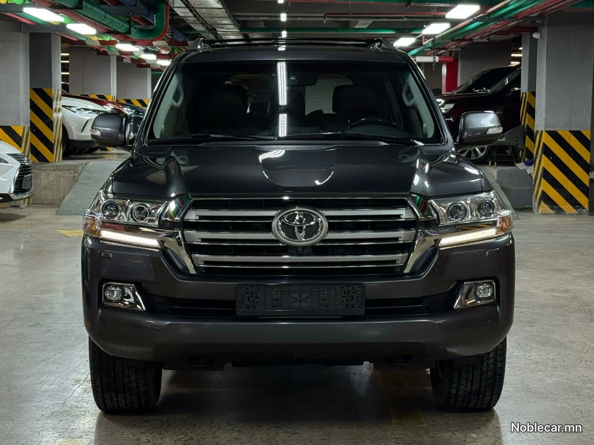 2019 Toyota Land Cruiser 200