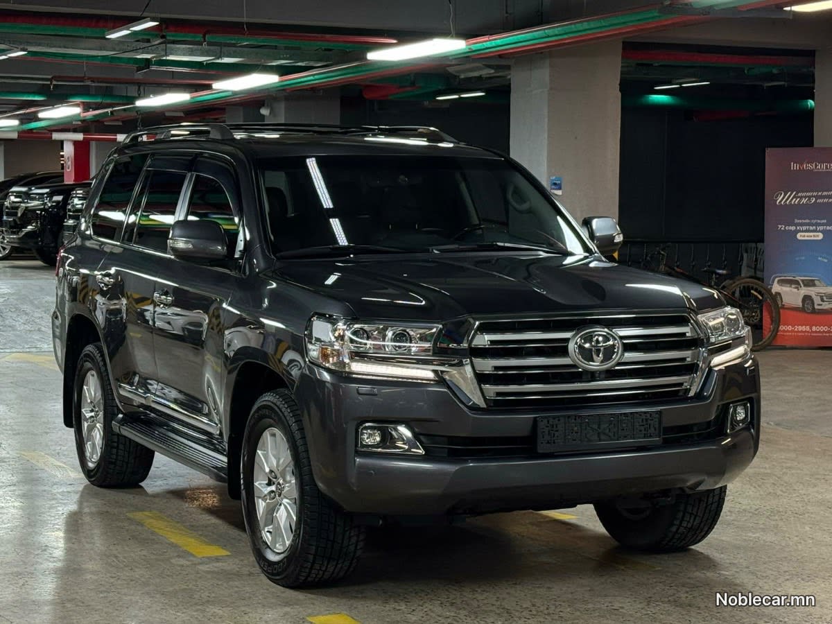 2019 Toyota Land Cruiser 200 4