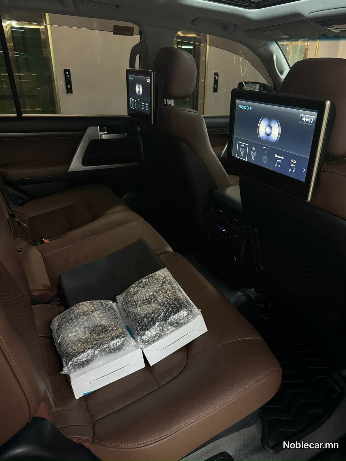 2019 Toyota Land Cruiser 200 7