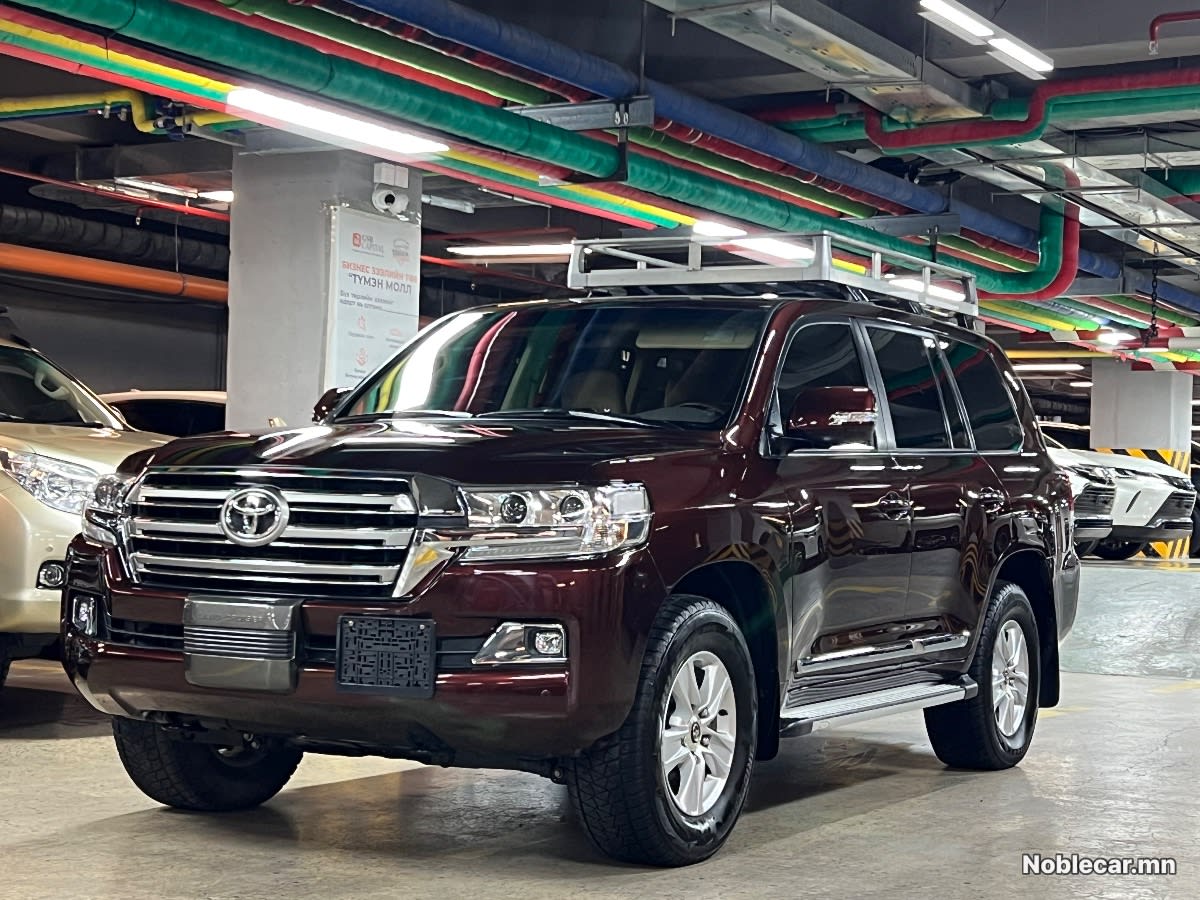 2017 Toyota Land Cruiser 200 3
