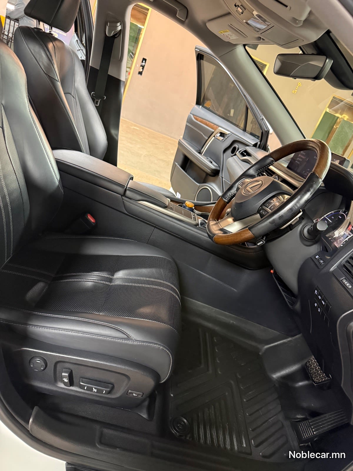 2021 Lexus RX 8