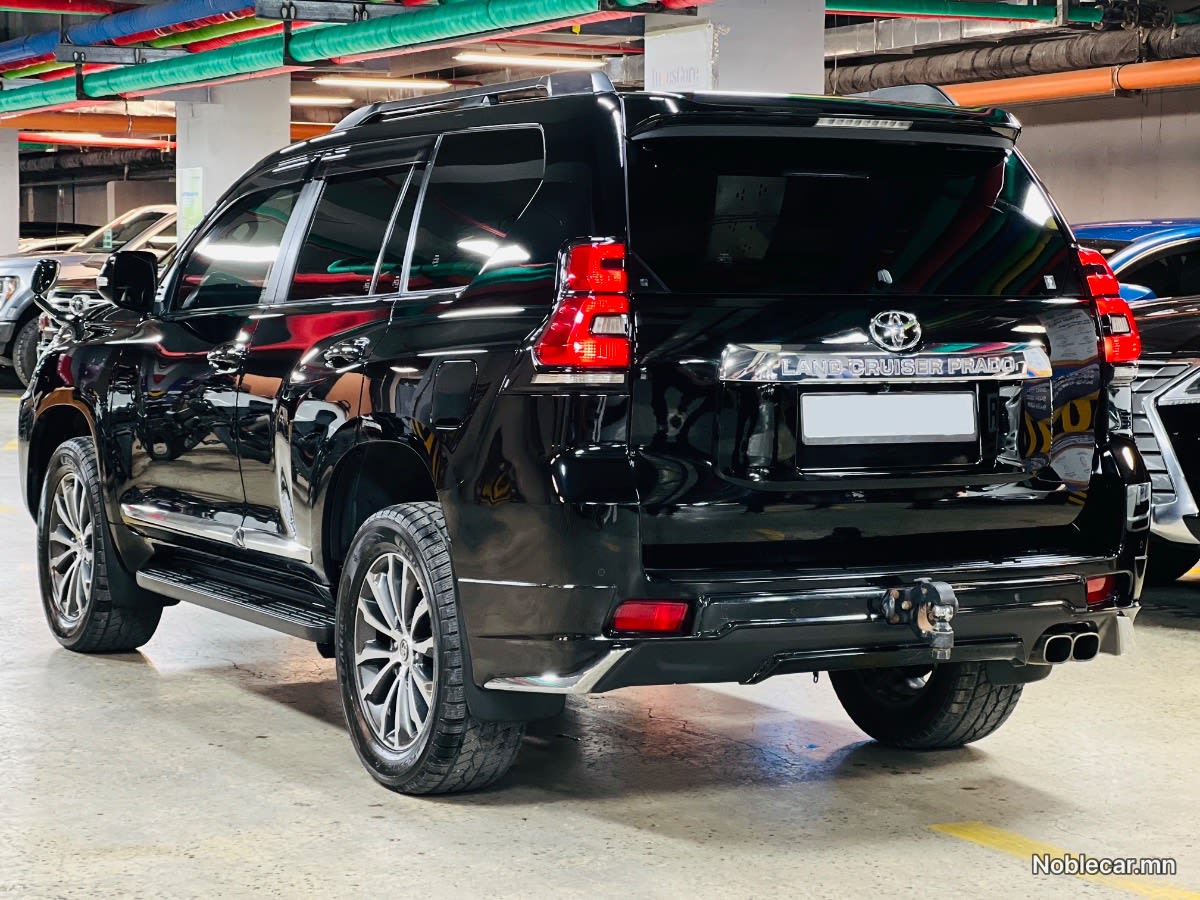 2019 Toyota Land Cruiser Prado 150 6