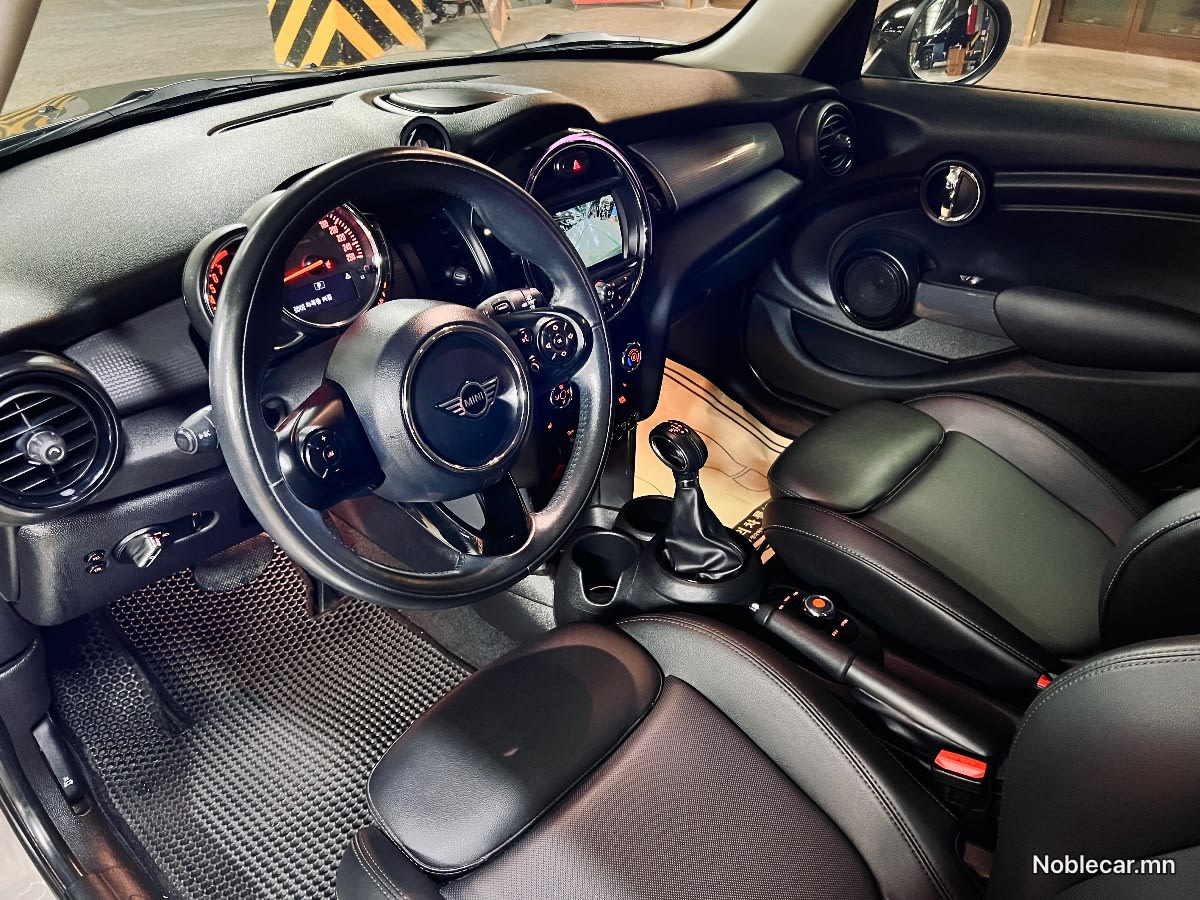 2019 BMW Mini cooper 3