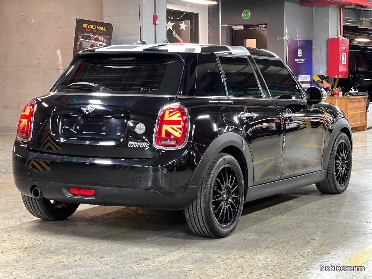 2017 BMW Mini cooper 7