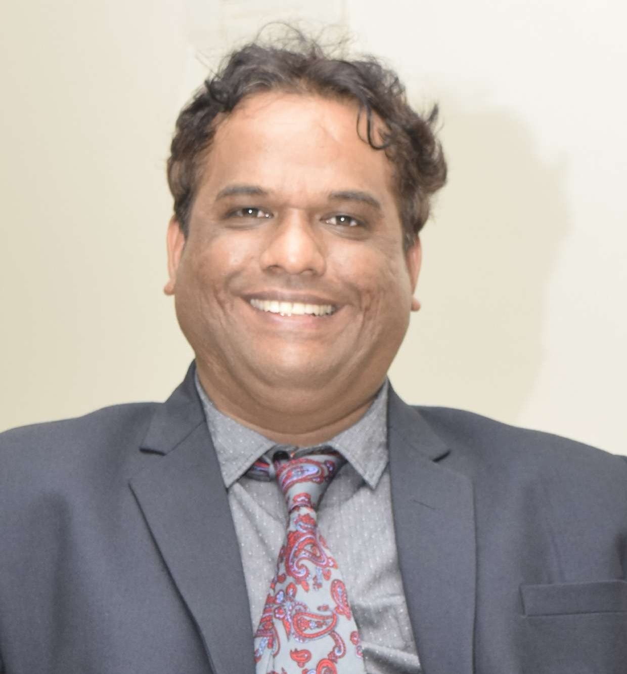 Dr Kiran Deshpande