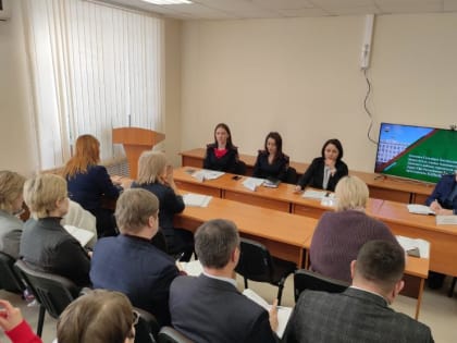 В Демском районе прошло заседание Комиссии по делам несовершеннолетних и защите их прав.