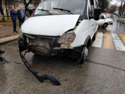 Три человека пострадали в ДТП с участием пассажирского автобуса в Башкирии