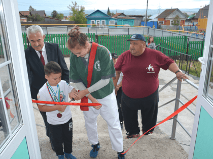 В микрорайоне Октябрьский - новый ФОК