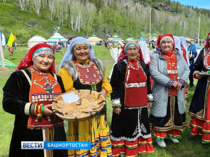 В Зилаирском районе Башкирии прошел первый в республике Сабантуй в 2022 году