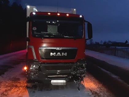 В Башкирии Lada столкнулась с большегрузом MAN: погибли две женщины