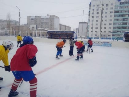 В Башкирии начались матчи "Золотой Шайбы"