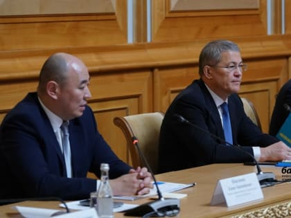Радий Хабиров и Канат Шарлапаев встретились с директорами предприятий Башкирии