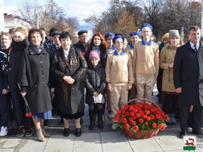 В Ленинском районе Уфы почтили память Мустая Карима