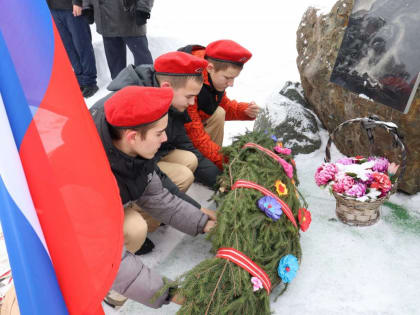 В Шаранском районе прошел митинг, посвященный Дню памяти россиянам, исполнявшим служебный долг за пределами Отечества