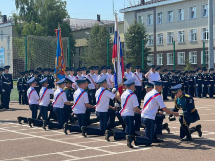 Для выпускников Башкирского кадетского корпуса прозвенел «Последний звонок»