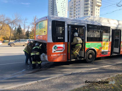 Пассажиры получили ожоги при возгорании автобуса в Уфе