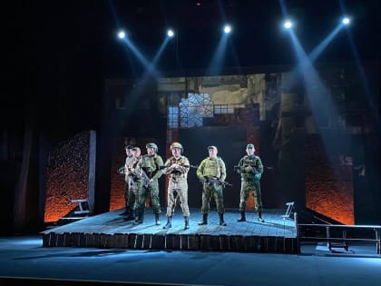 В Уфе состоялась закрытая премьера спектакля «Одной жизни мало»