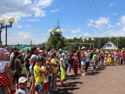 Праздник детства прошел в поселке Старые Турбаслы Орджоникидзевского района