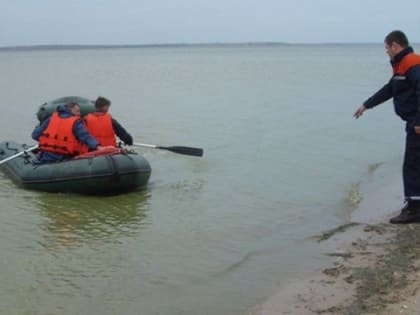 Унесло течением: в Башкирии спасатели разыскали пропавшего рыбака