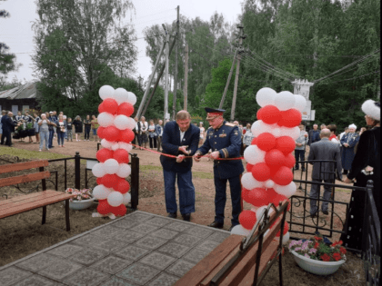 В с. Надеждино открыли памятник участникам Великой Отечественной войны 1941-1945 г.г.