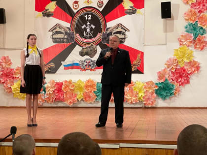 Салават Харасов поздравил бойцов 12-й отдельной гвардейской Кенигсбергско-Городокской Краснознаменной инженерной бригады