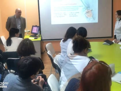 В детской поликлиники №3 изучают права профсоюза