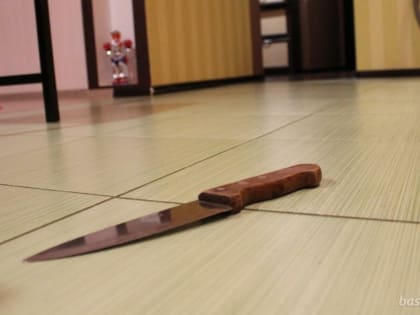 Истекла кровью. Житель Башкирии вонзил нож в шею жены