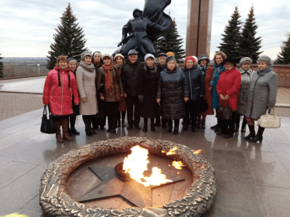 Поездка в Русский драматический театр