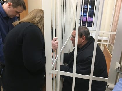 Следствие: после ЧП на прииске, где прорвало дамбы, руководители пытались вывезти документы и системные блоки