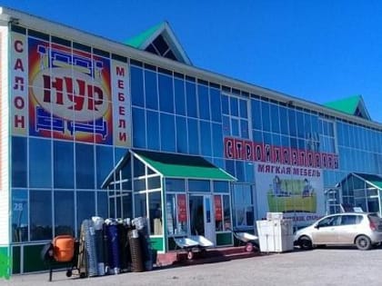 В Башкирии в торговом центре три женщины упали с высоты второго этажа