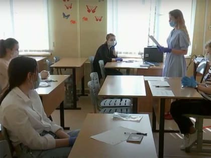 В Башкирии Минобразования рекомендовало соблюдать масочный режим в школах