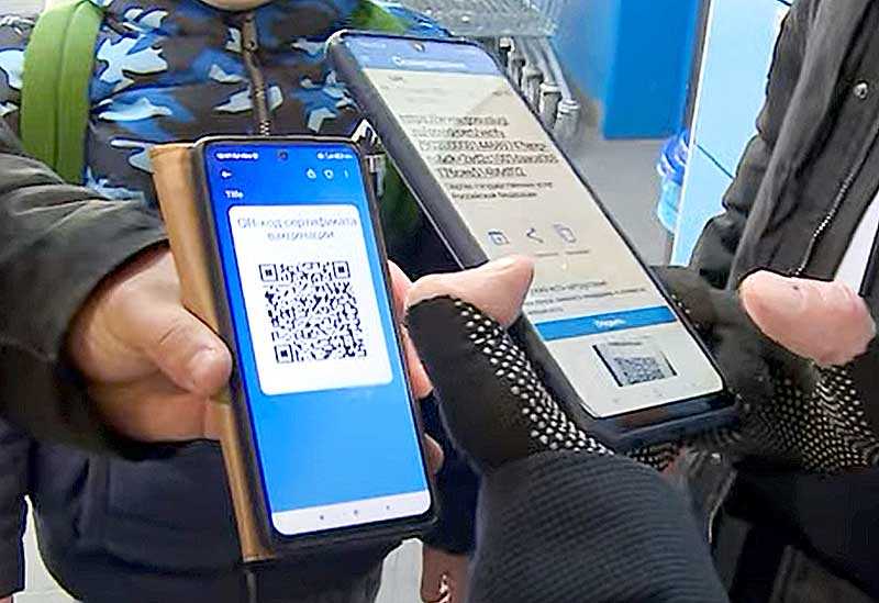 Рахмат102 рф qr код. QR код в транспорте. QR код в транспорте коронавирус. QR-коды в транспортной инфраструктуре. Оплата QR кодом в магазине.