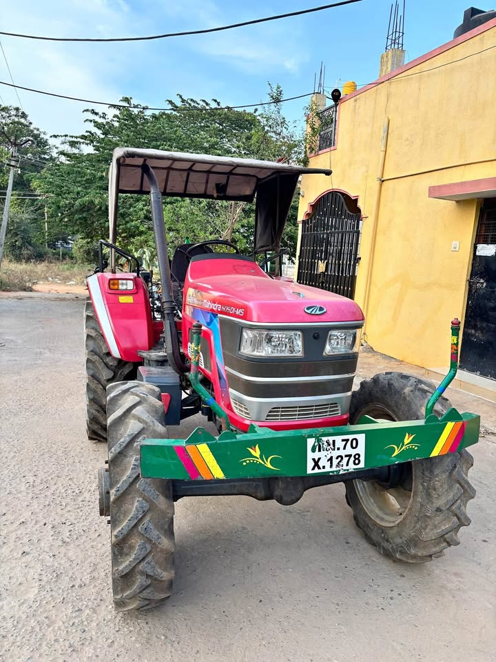 Mahindra Arjun Tractor
