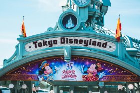 Tokyo Disney Resort Private Tour – Disneyland & DisneySea 1-Day Pass | Instant QR Entry