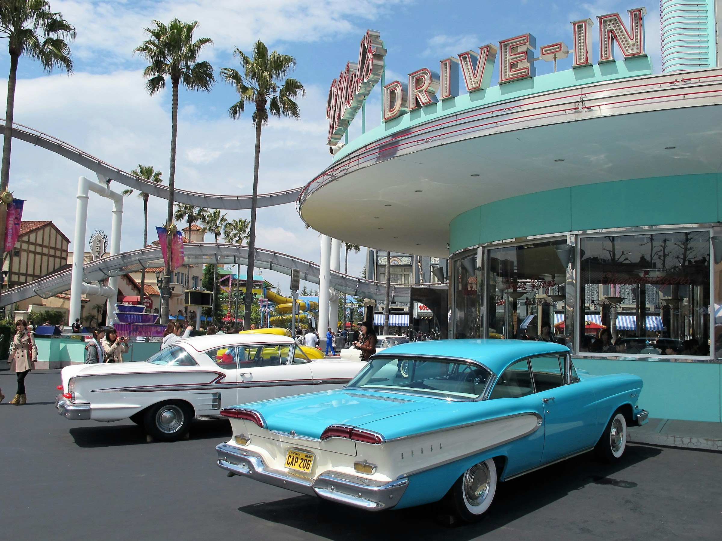 Universal Studios Japan Private Tour - Osaka Theme Park Experience image 2