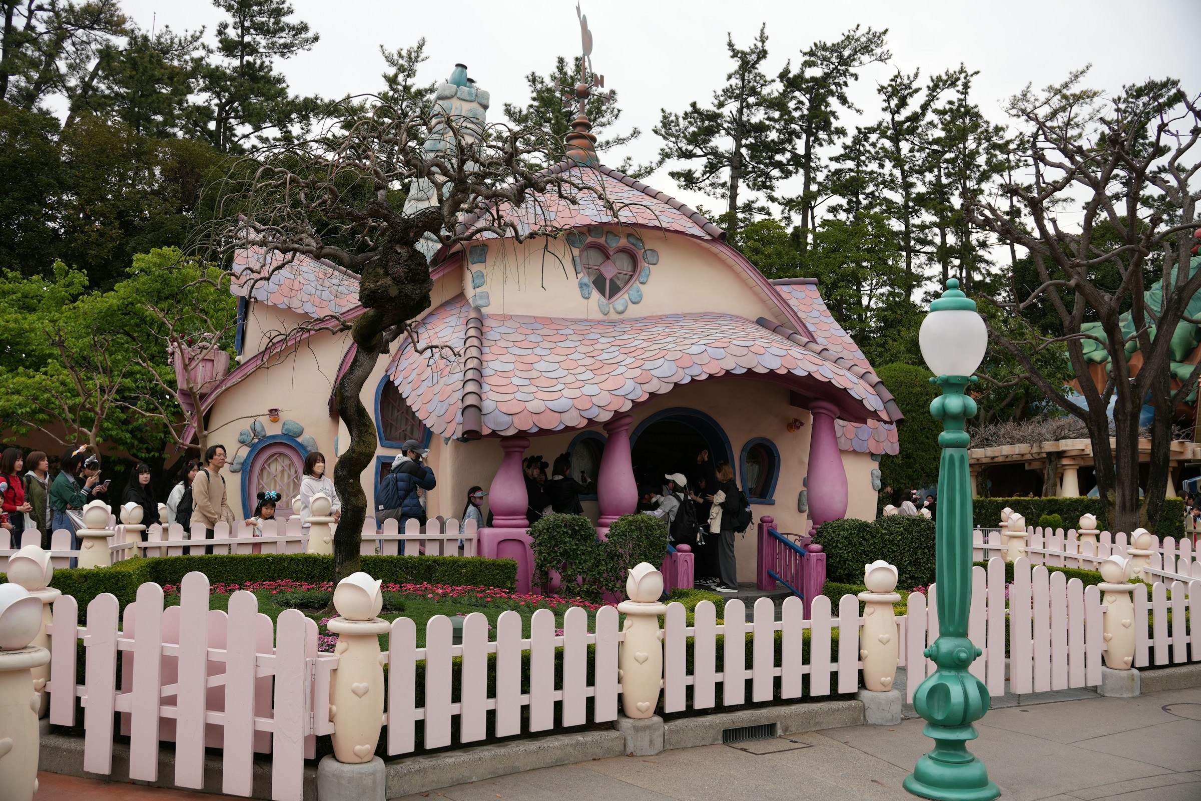 Sanrio Puroland Tokyo – Hello Kitty Theme Park Experience | Private & Group Tours 2026 image 3 Sanrio Puroland Tokyo – Hello Kitty Theme Park Experience | Private & Group Tours 2026 image 3