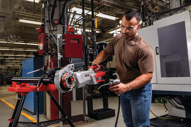 Ridgid Cordless Pipe Threader 60 Volt Main Image