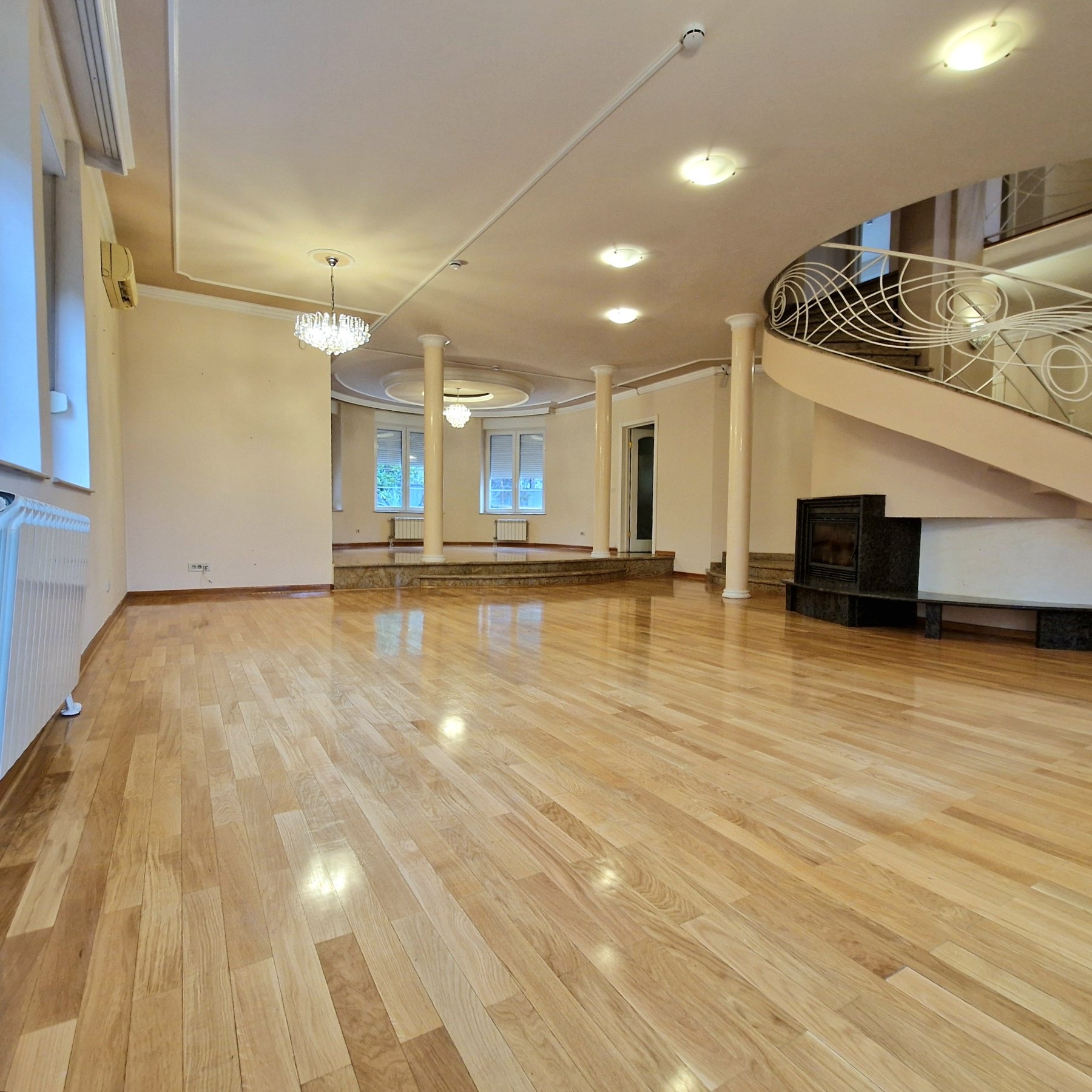 Ekskluzivna vila - Dedinje - slika 2