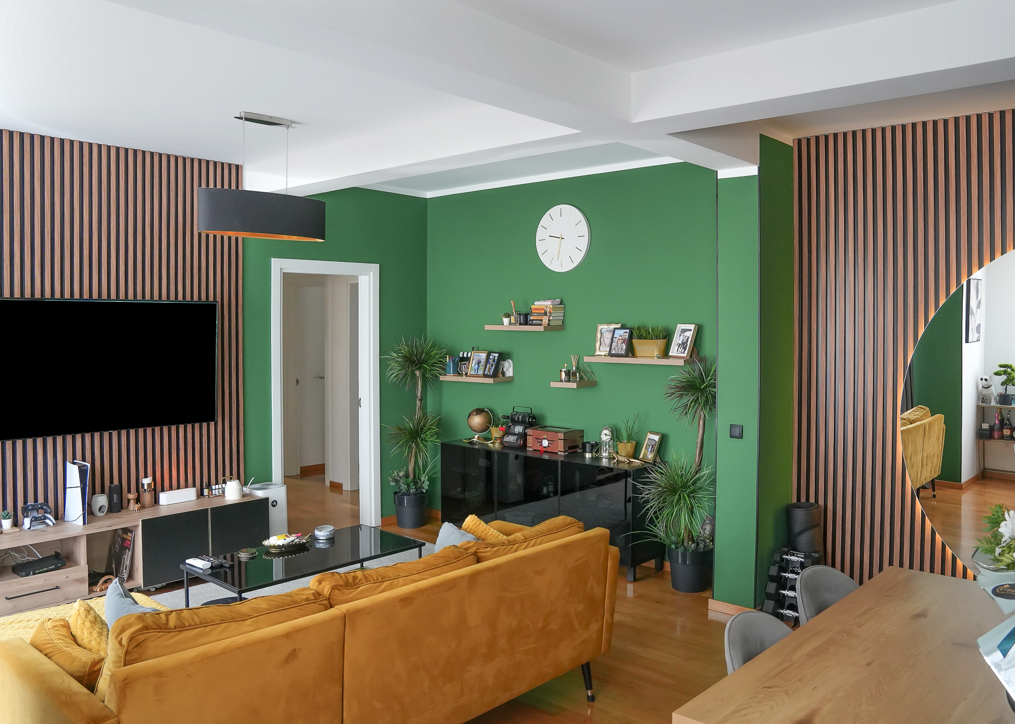 Troiposoban stan sa garažom u Dimitrija Tucovica - slika 2