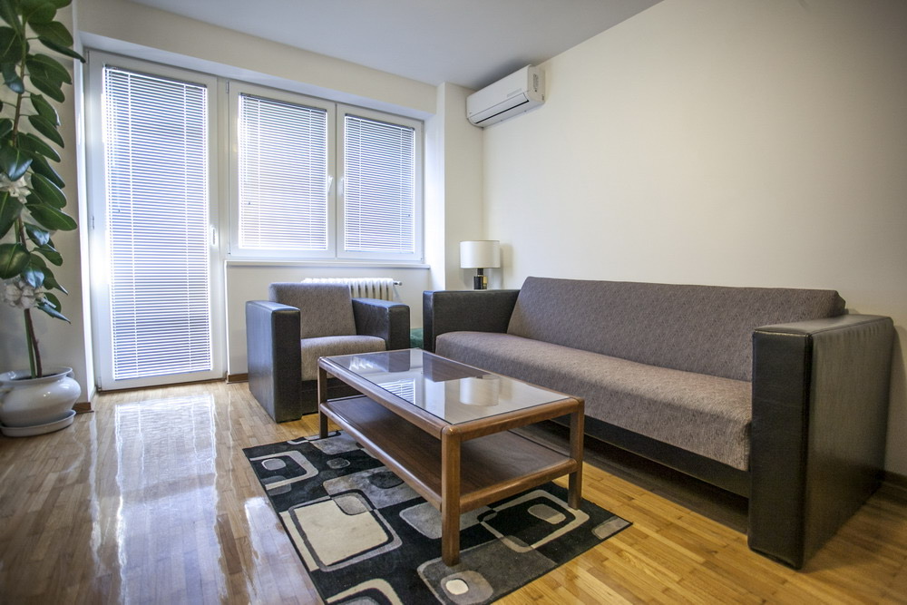 Jednosoban stan na Crvenom krstu - slika 1