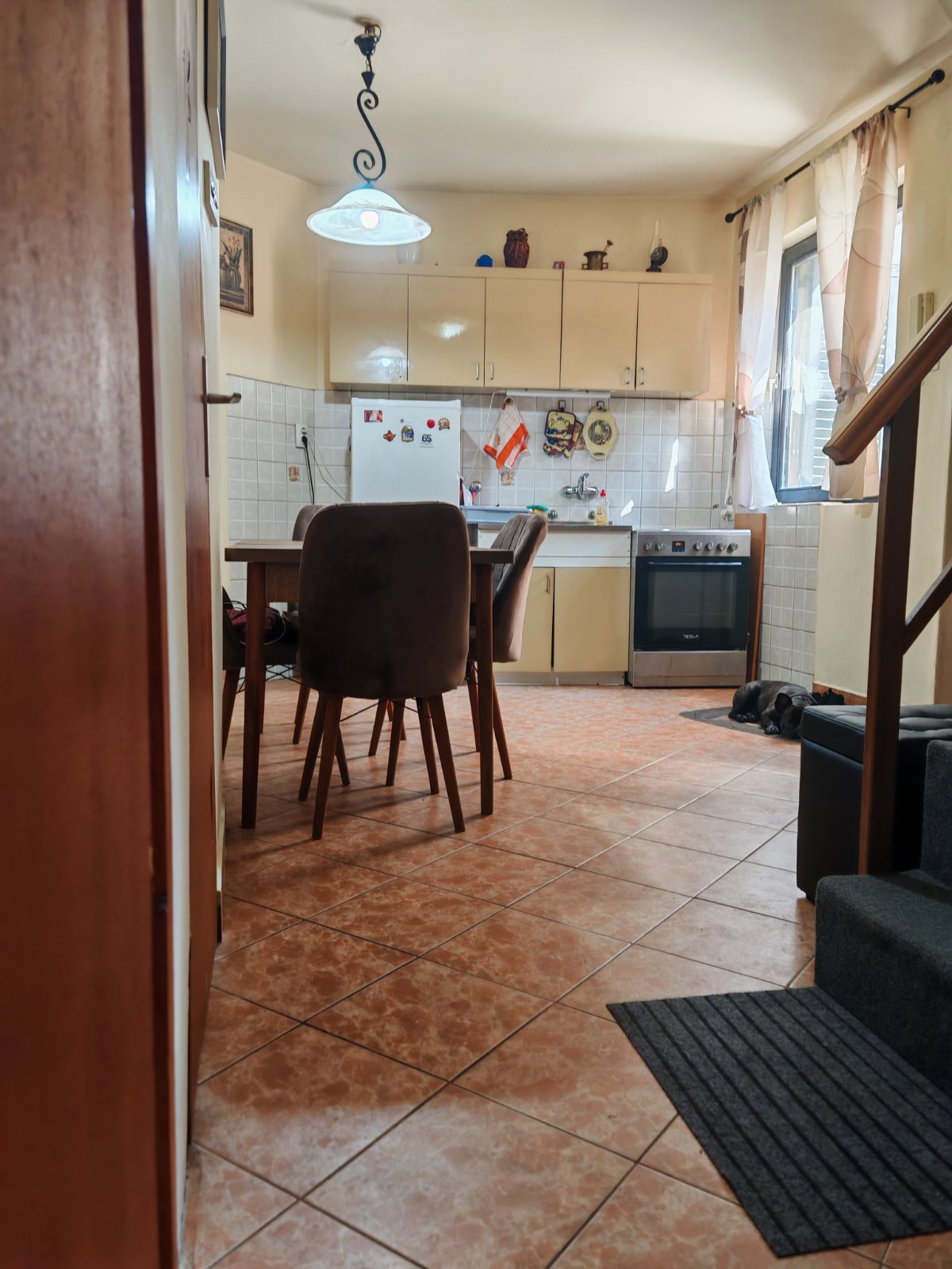 Trosoban stan na Dorcolu - slika 2