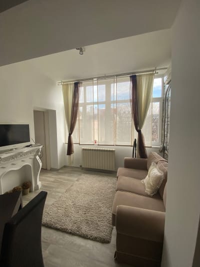 Izdavanje 1.5-soban stan Slavija, Vračar 36m²
